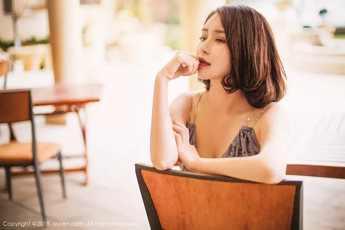 [XiuRen秀人网]第935期廿十写真-秀人资源网